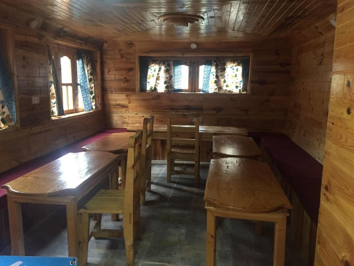 Tribeni Lodge Phakding image 2