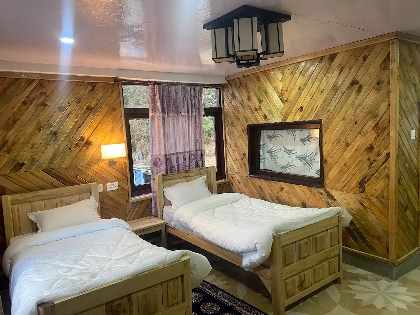 The Sunny Hotel Ghorepani image 2