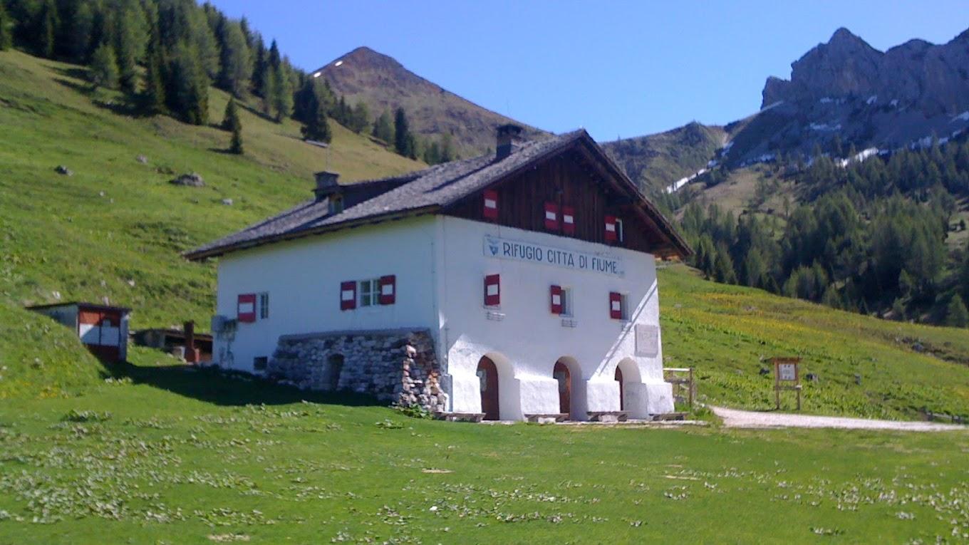 Rifugio Citta di Fiume image 1