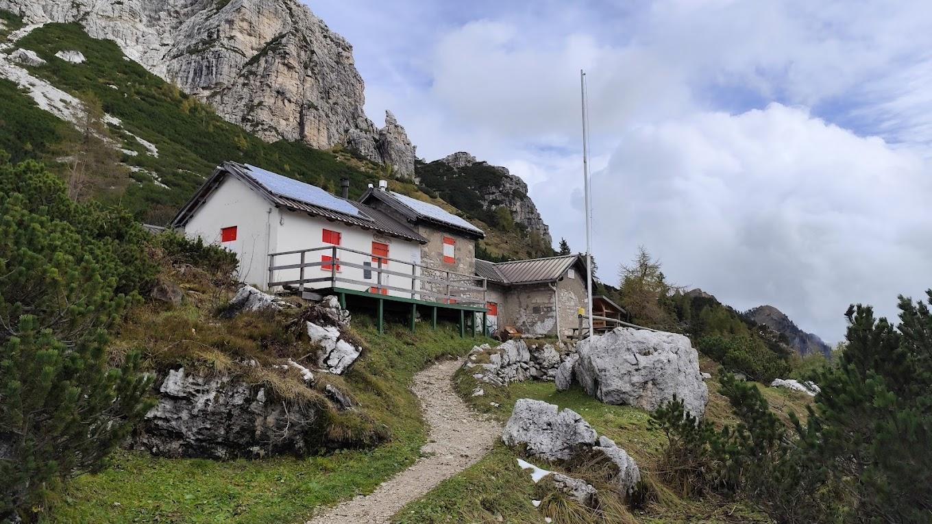 Rifugio Sommariva image 1