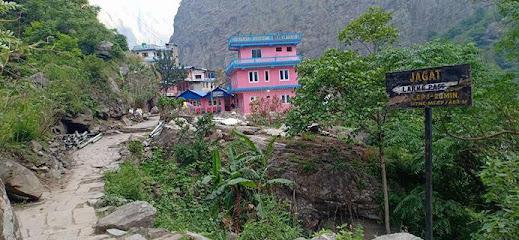 Himalayan Tourist Guest House Jagat image 1
