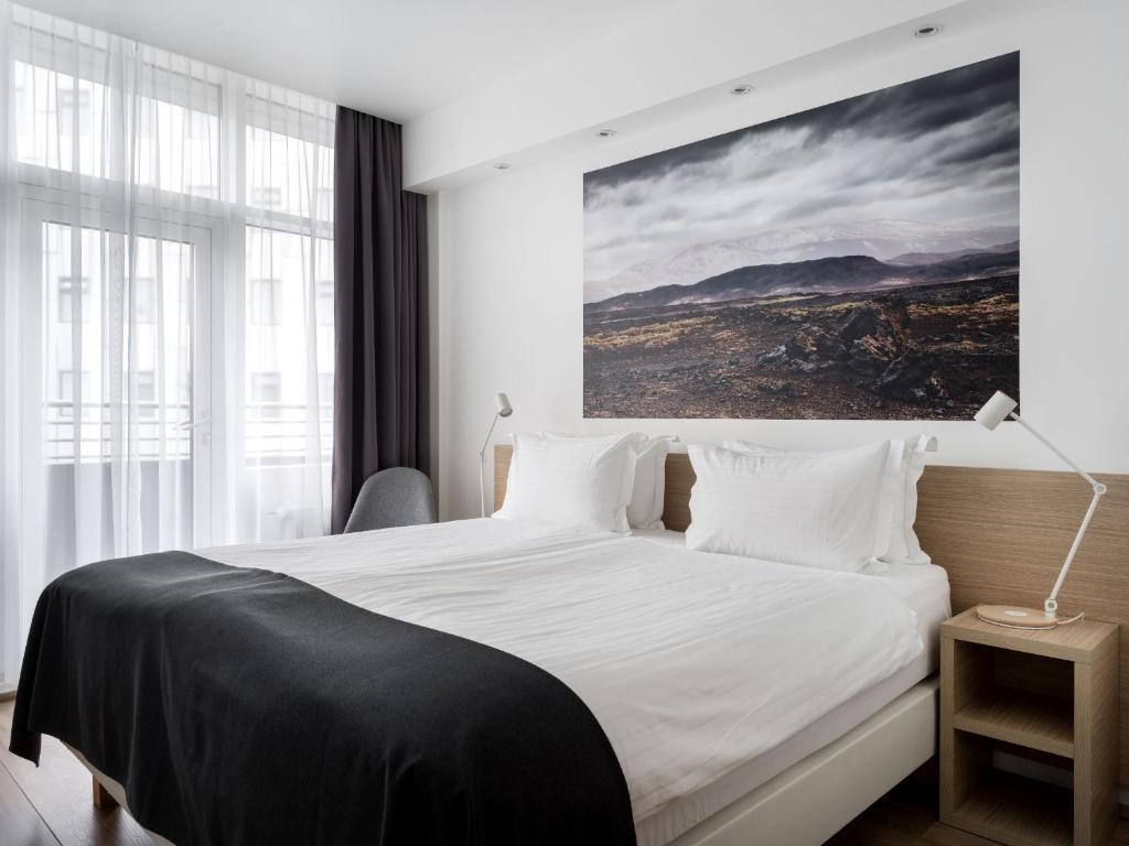 Storm Hotel image 1