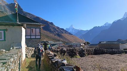 Panorama Lodge and Restaurant Pheriche image 1