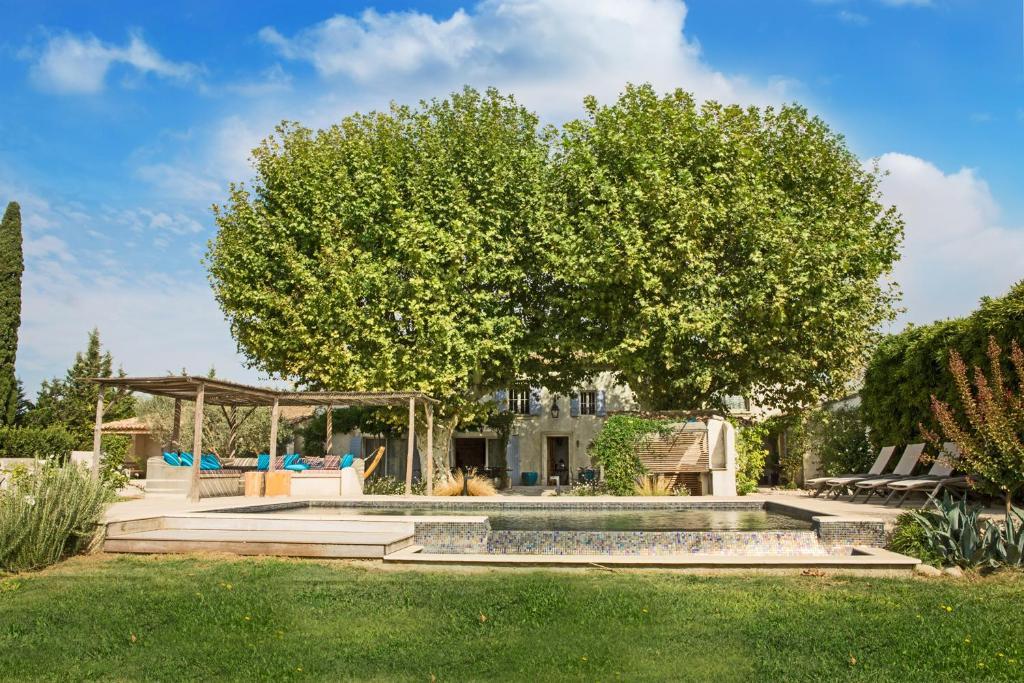 Sous les Platanes B&B image 1