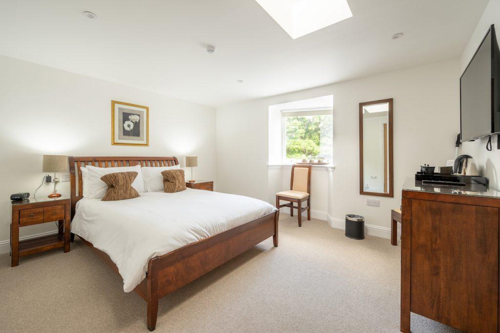 Ardeonaig Hotel image 2