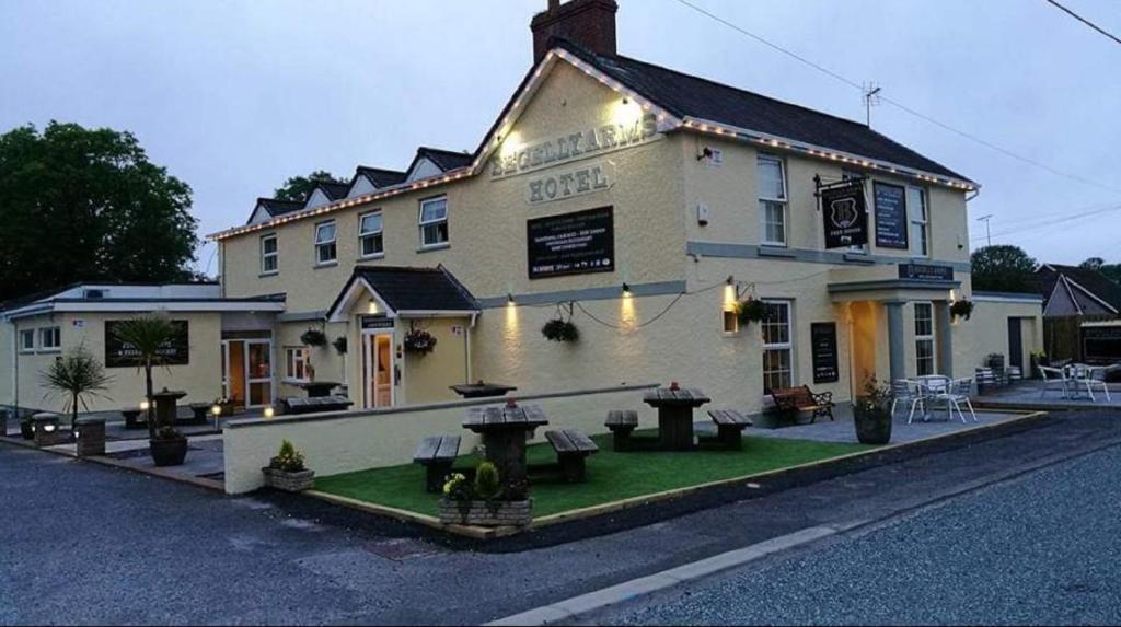 The Begelly Arms Hotel image 2