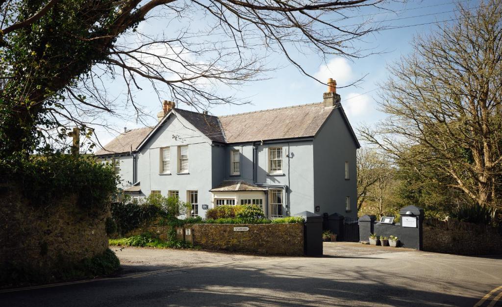 Castlemead Country House By The Sea image 2