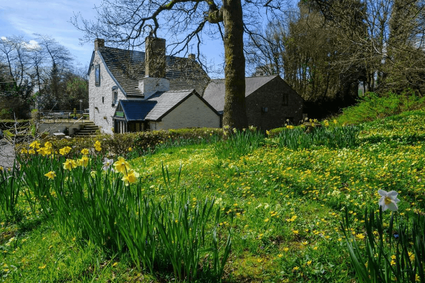 Hunters Moon Inn image 1