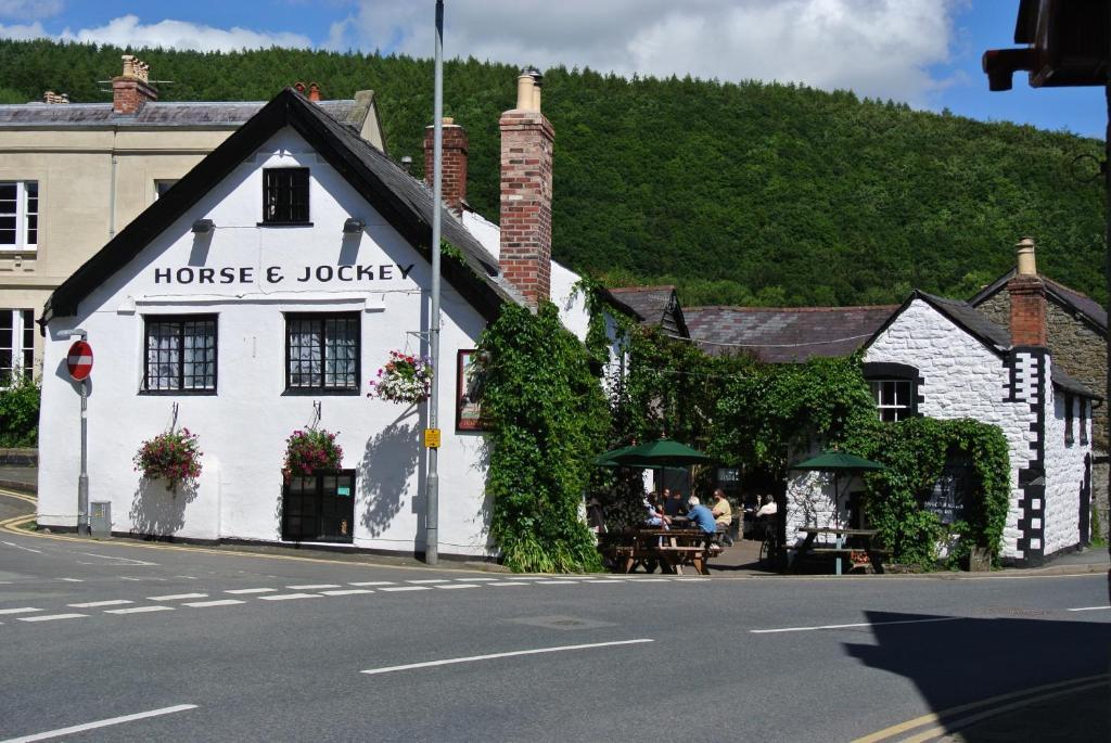 The Horse & Jockey Inn image 1