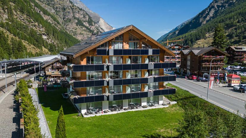 Hotel Taescherhof image 1