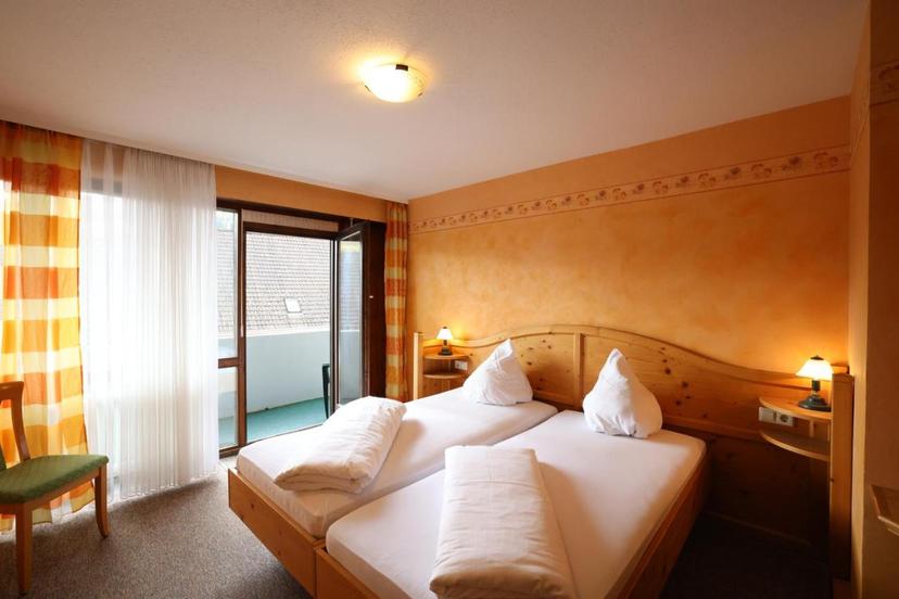 Hotel-Gasthof Hirschen image 1