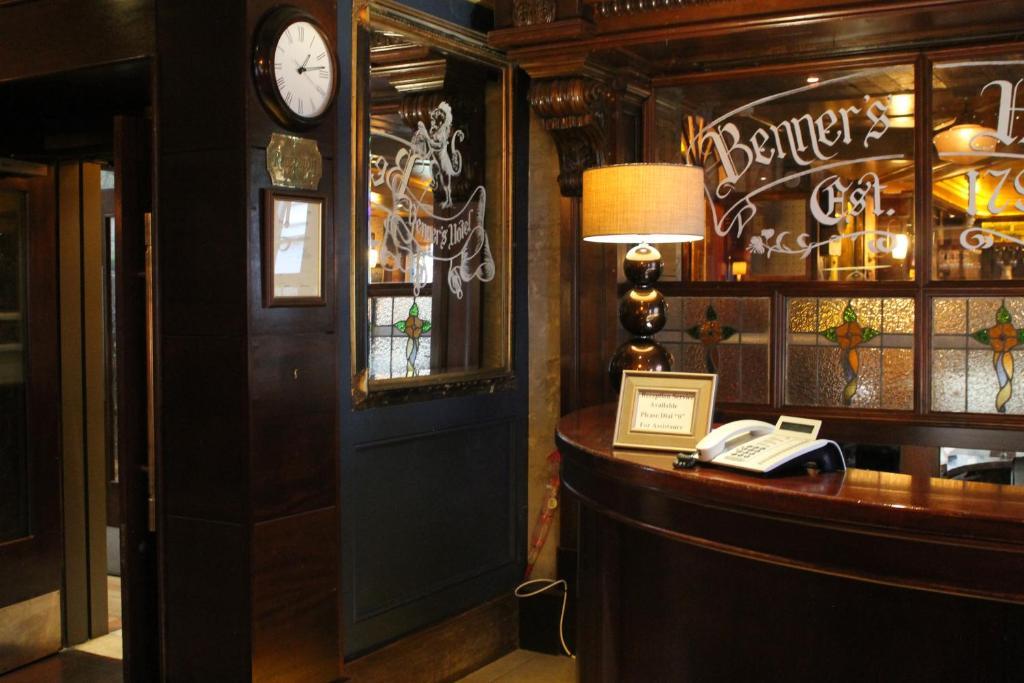 Tralee Benners Hotel image 2