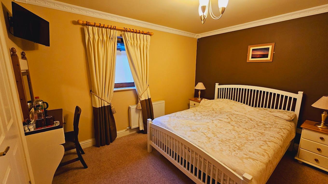 Camp Junction House B&B image 1