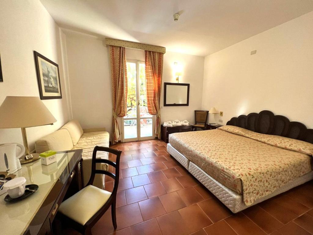 Hotel Clelia image 2