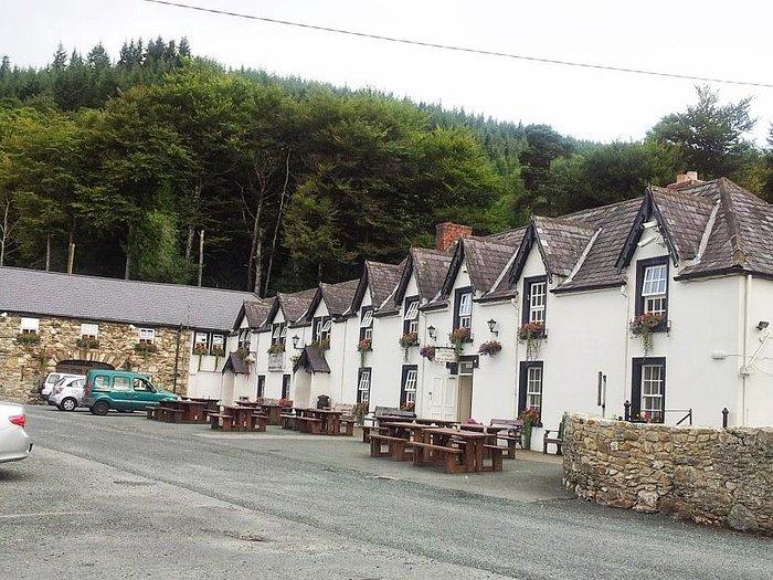 Glenmalure Lodge image 2
