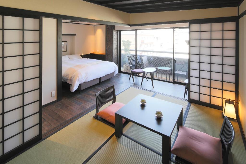 Kyomachiya Ryokan Sakura Urushitei image 1