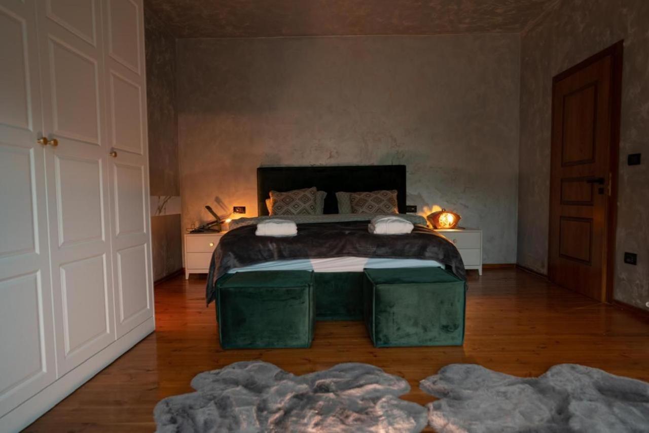 Zeneli Alpin Chalet image 1