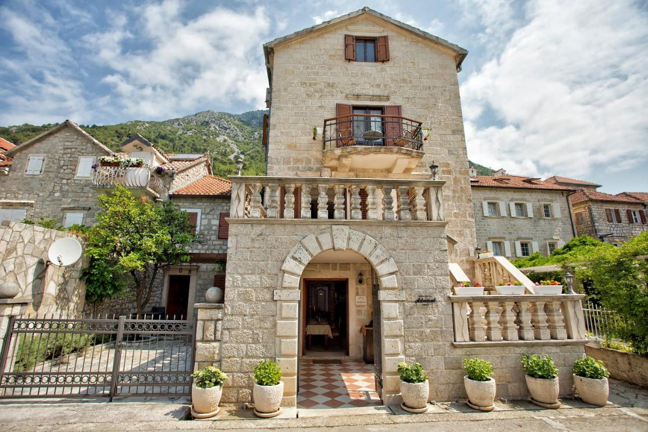 Hotel Admiral image 2