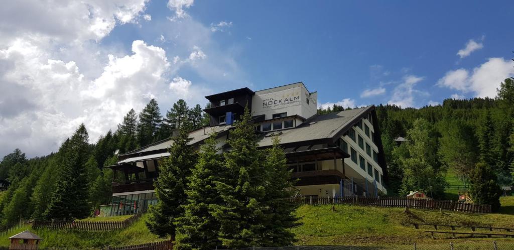 Familienhotel Nockalm image 2