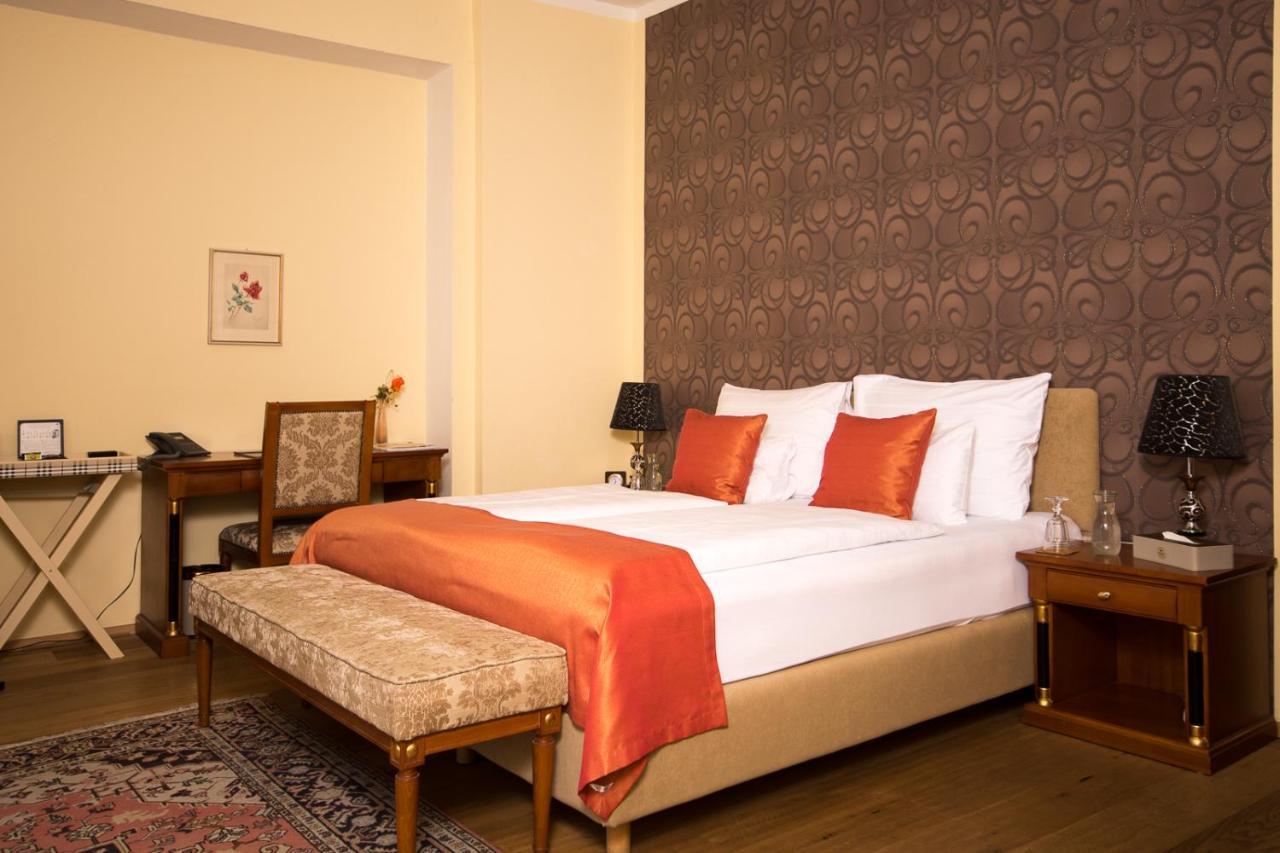 Seehotel Grüner Baum image 1