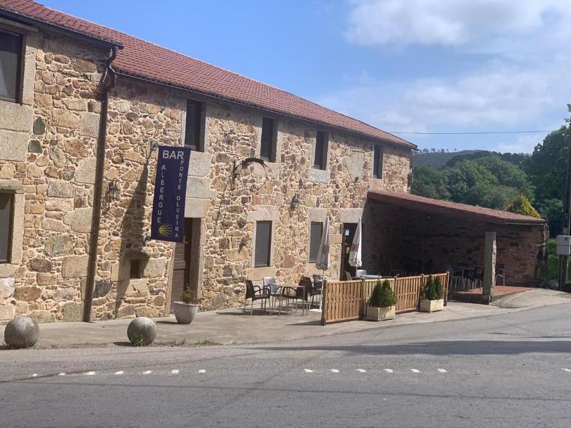 Albergue Ponte Olveira image 1