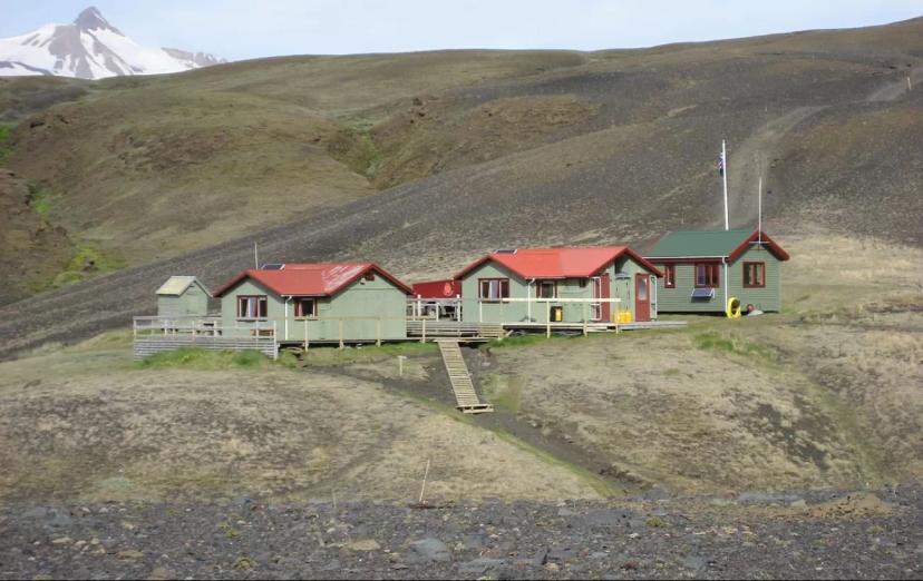 Botnar hut image 1