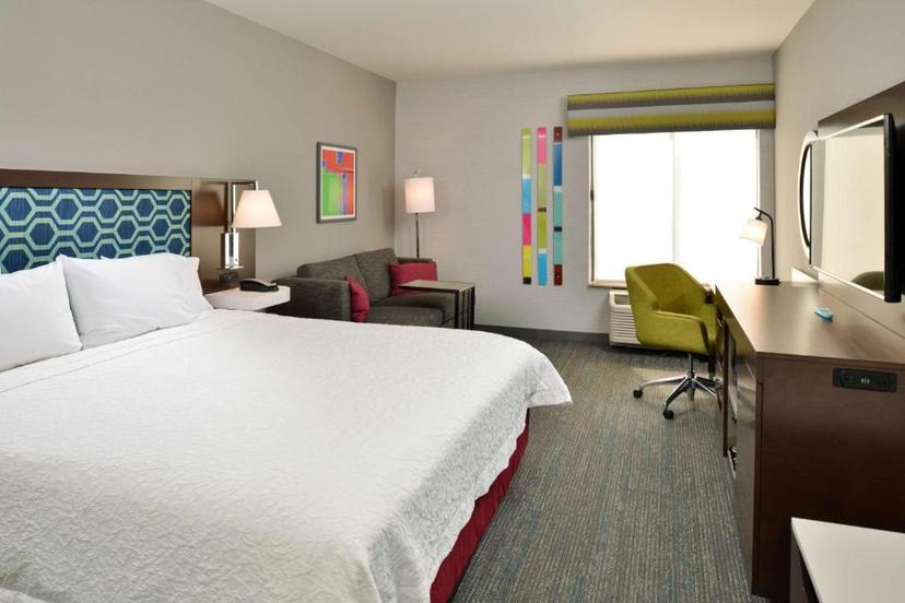 Hampton Inn San Francisco - Daly City image 2