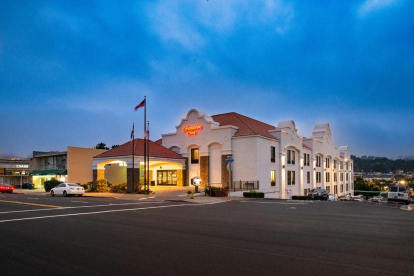 Hampton Inn San Francisco - Daly City image 1