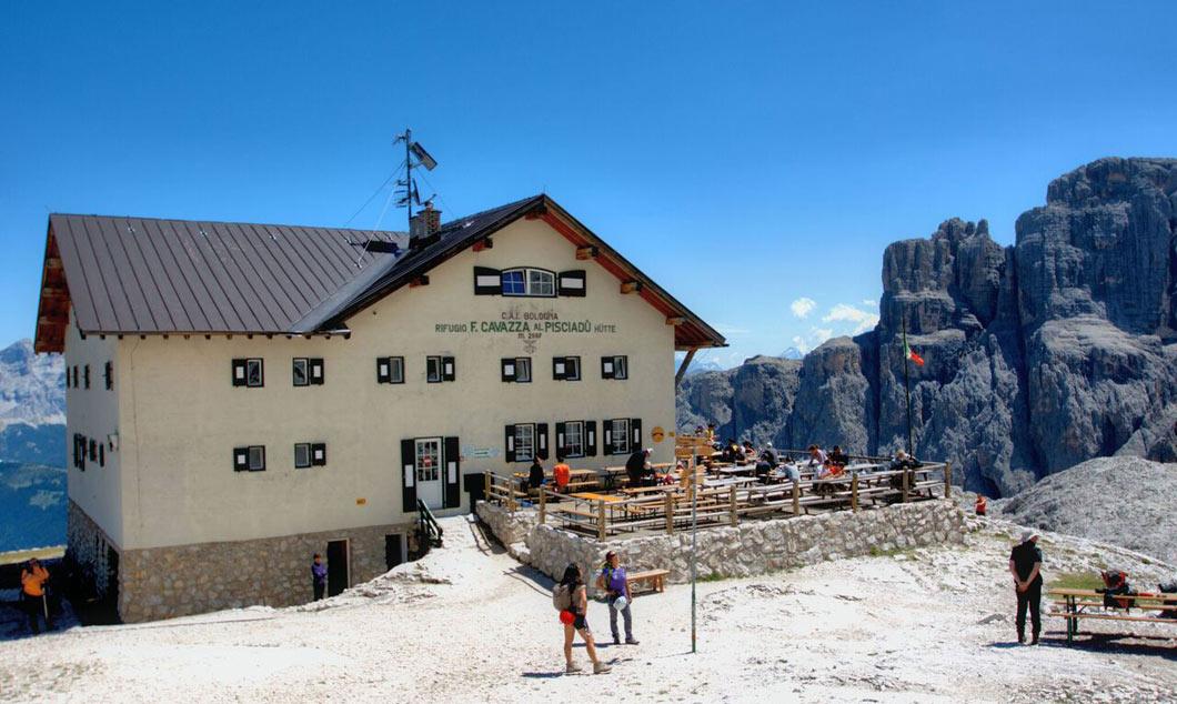 Rifugio Franco Cavazza al Pisciadù image 1