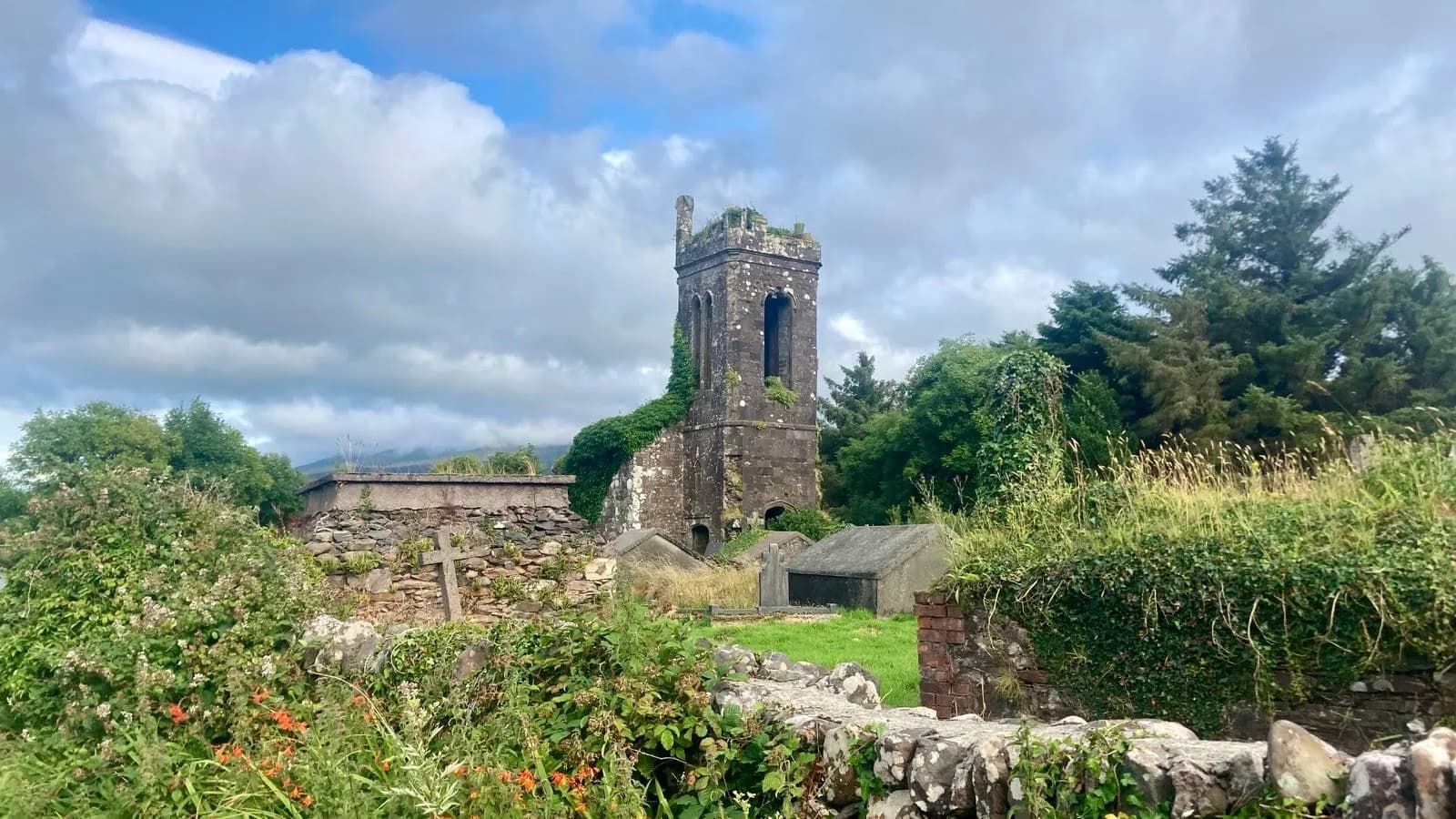 ruins on way to Castlegregory