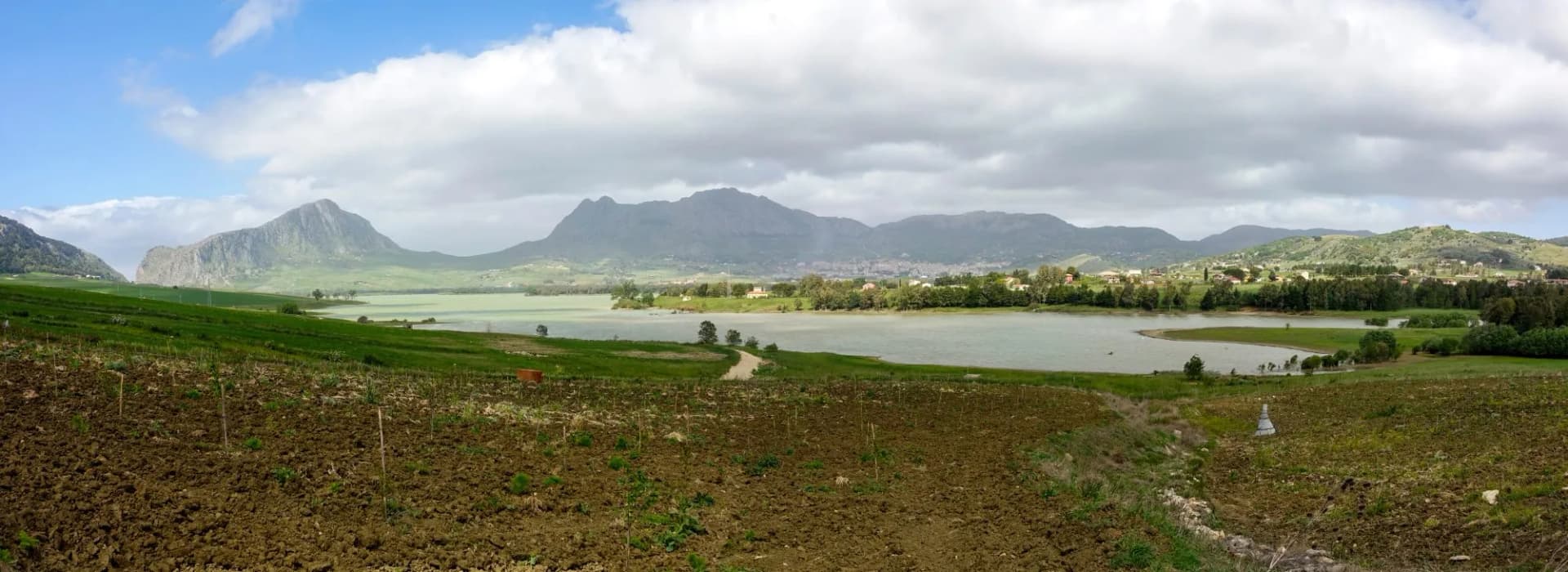 lago di piana degli albanesi