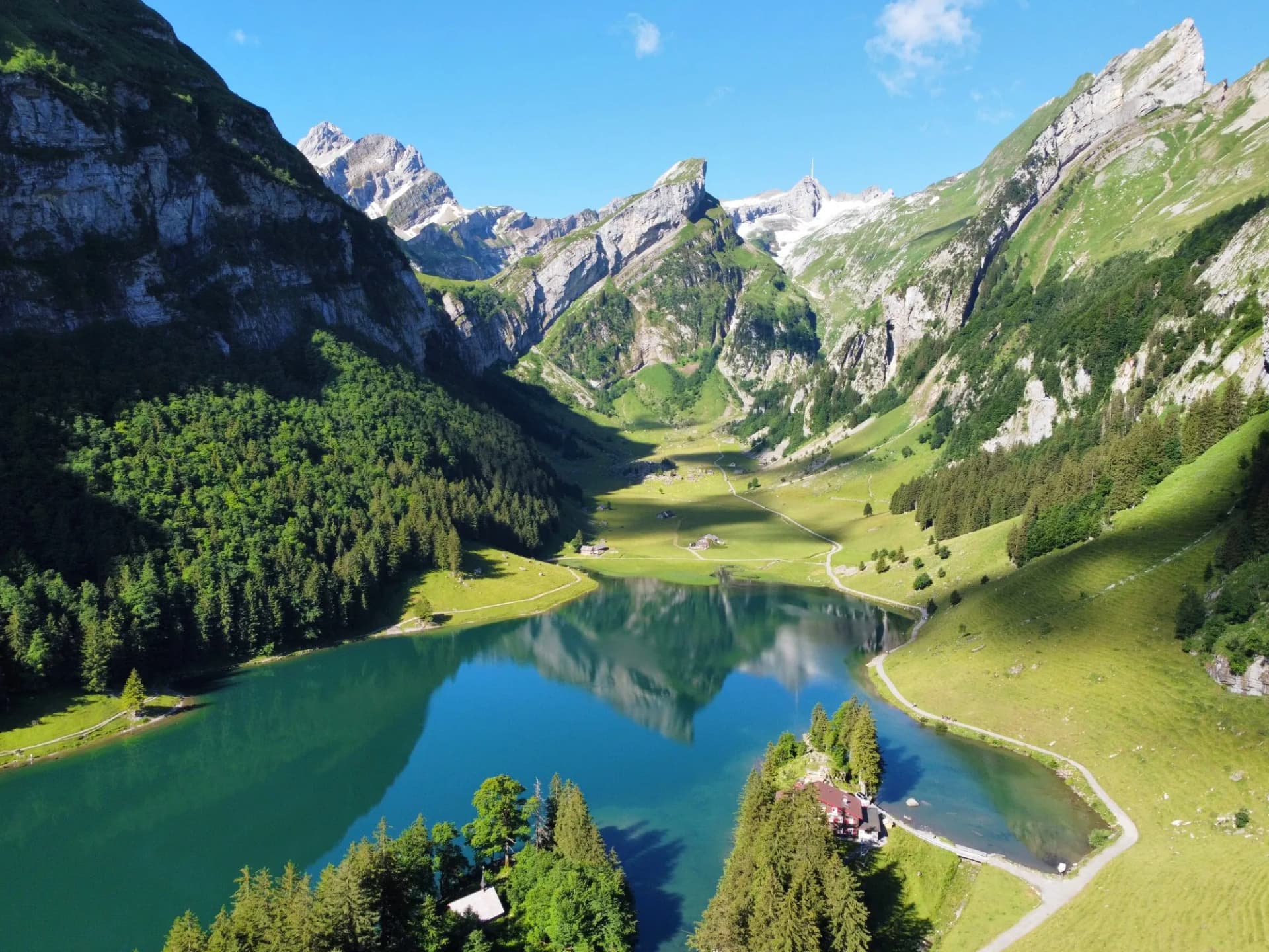 Appenzell, Schweiz: Panorama am Seealpsee