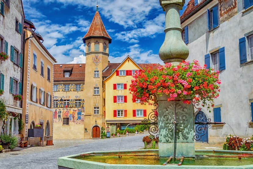 Maienfeld in Graubünden am Alpenrhein, Schweiz