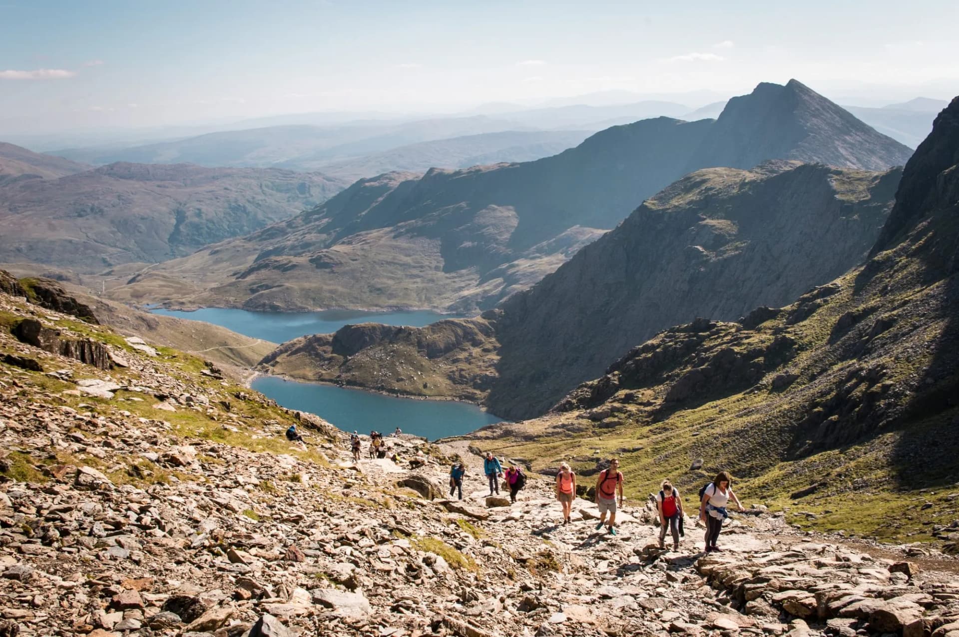 Hiking up to Snowdon SUmmit