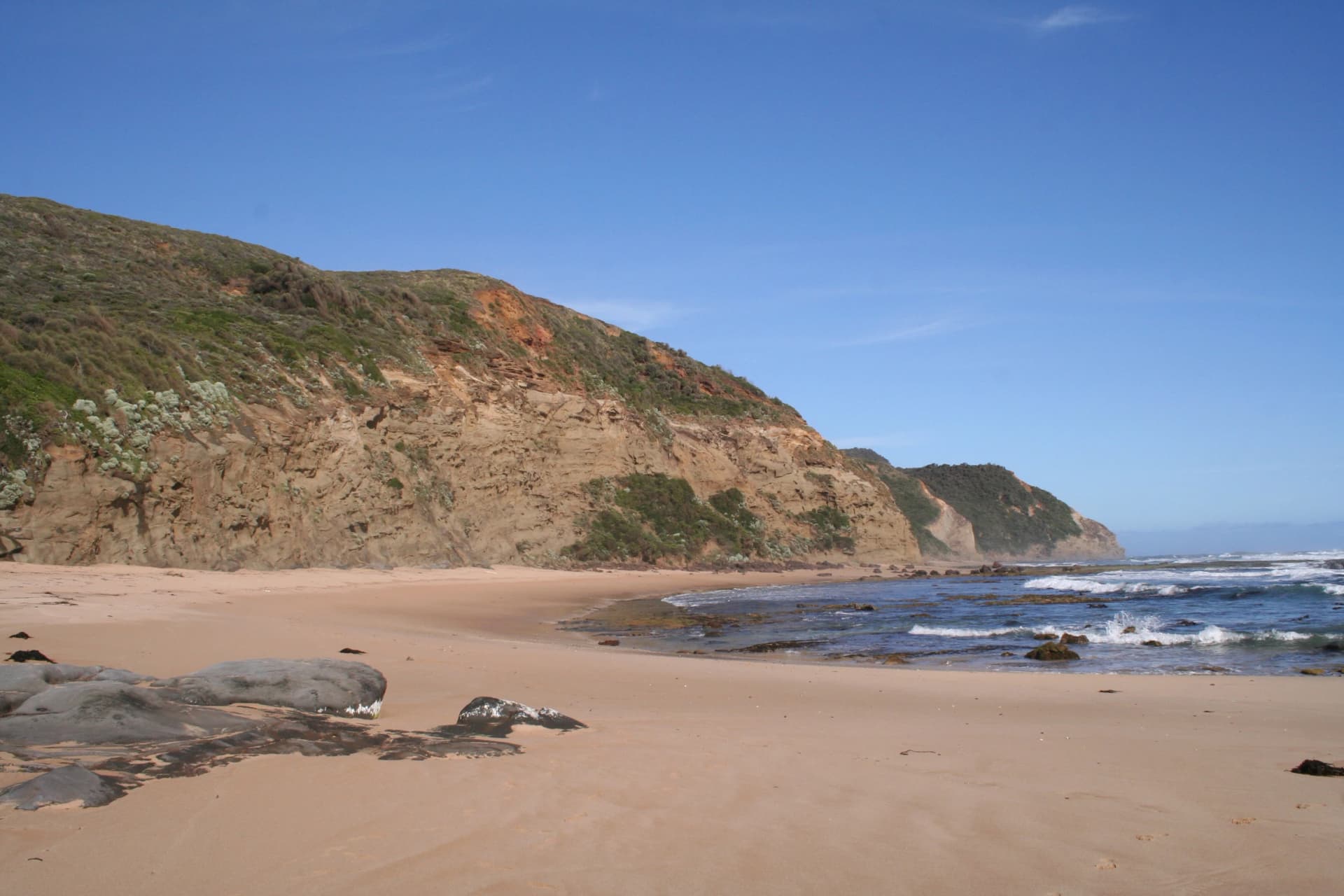 Wreck Beach below Moonlight Head