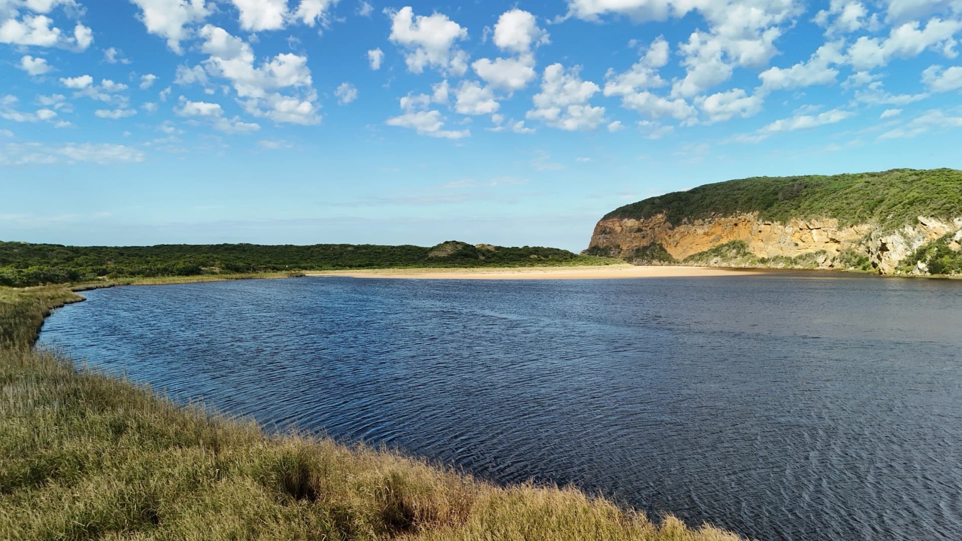 Gellibrand River mouth at Princetown