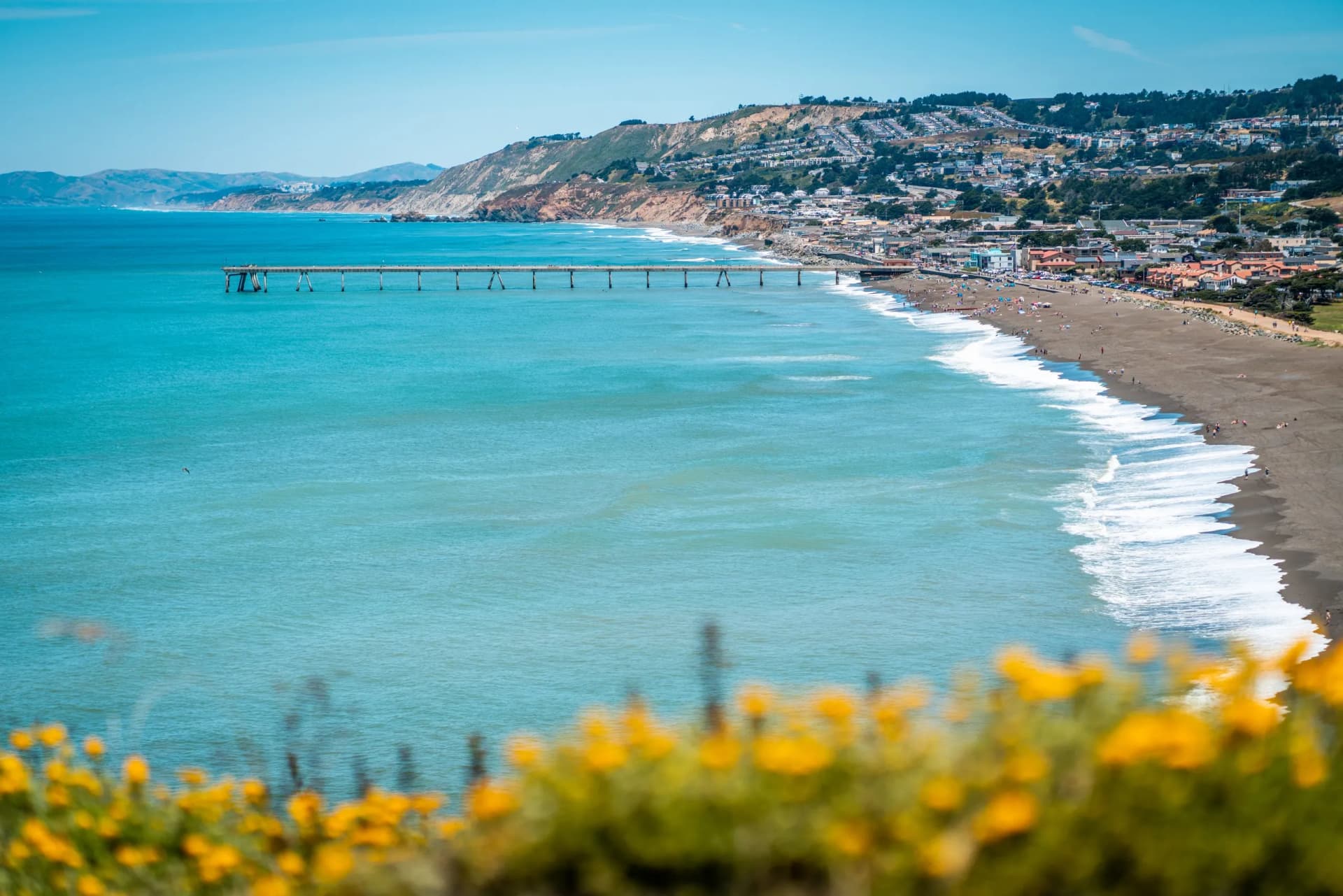 Sunny day at Pacifica , California Bay Area