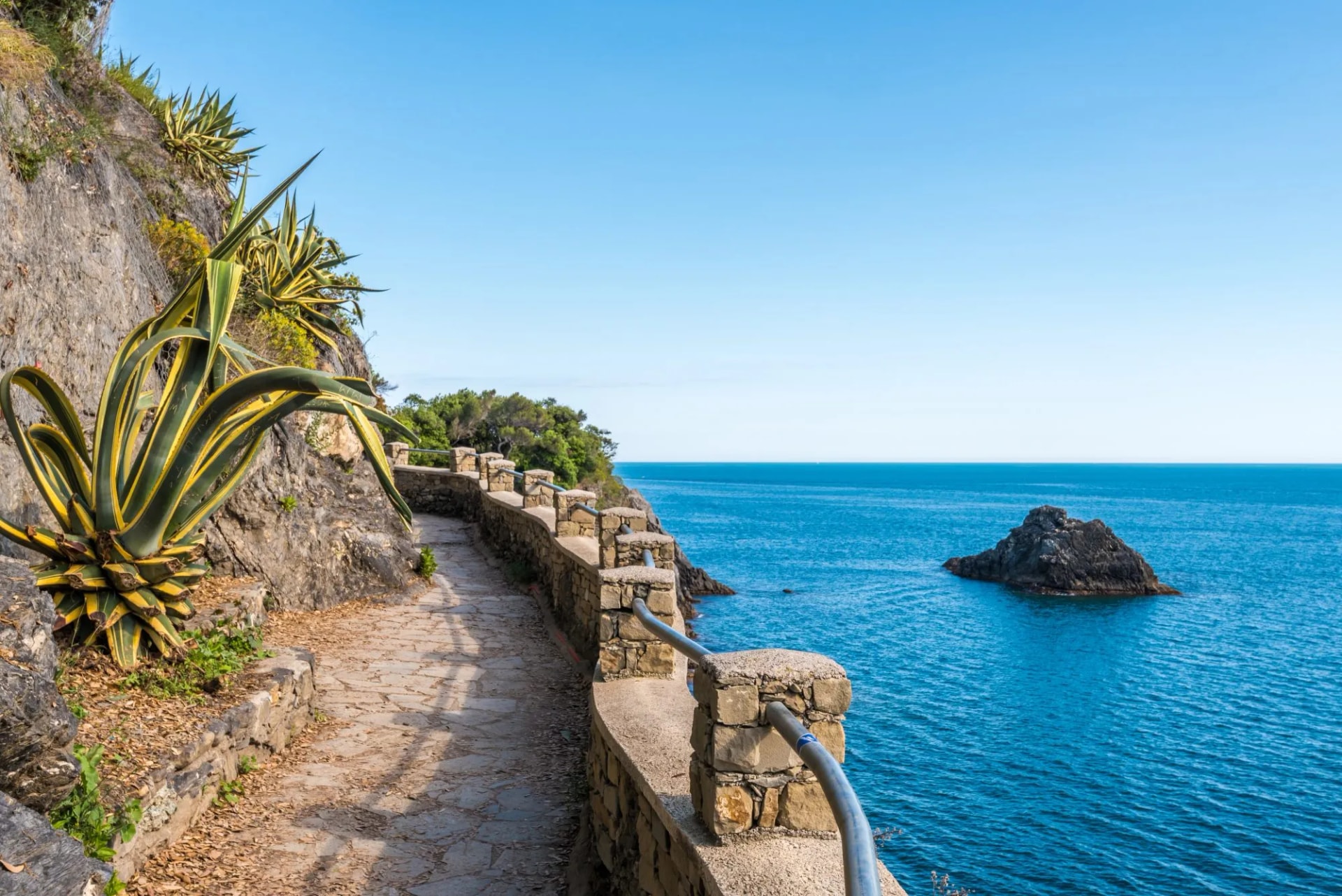 Monterosso al mare (Cinque terre) - scenic Ligurian coast, Italy
