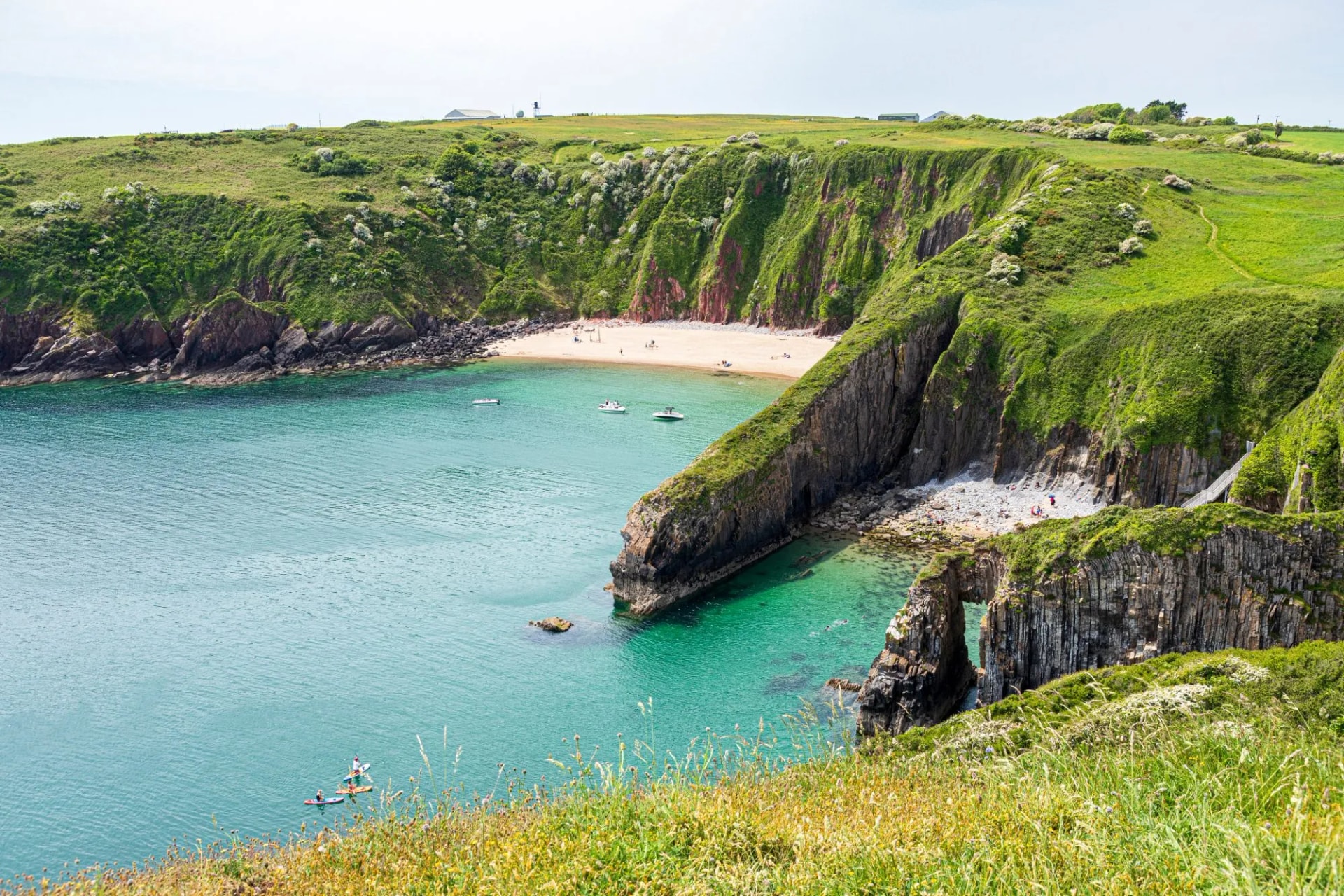 Skrinkle Haven, Wales Hiker