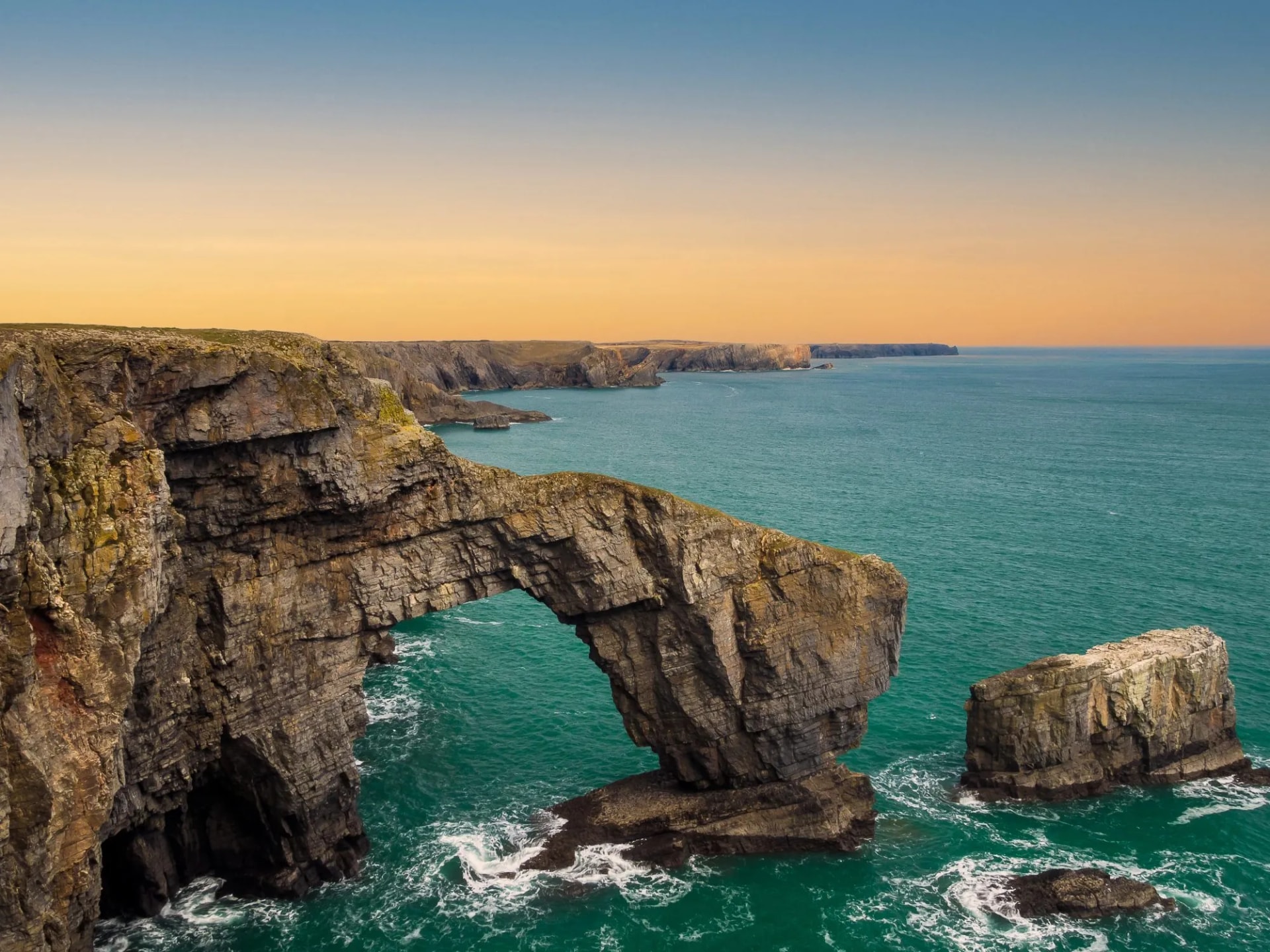 Green Bridge Pembrokeshire Coast National Park, Pembrokeshire, Wales.
