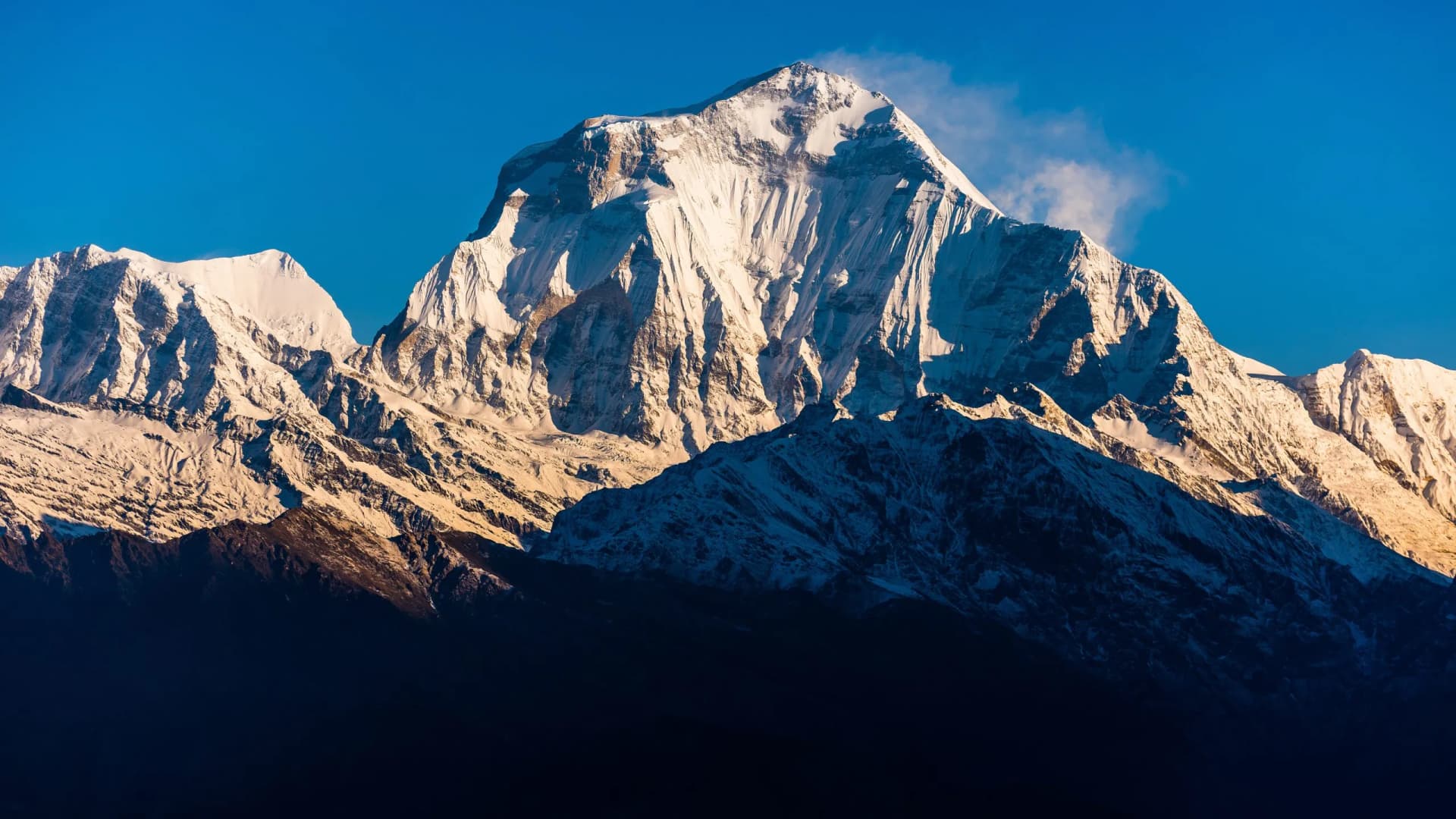 View of the icebergs mountain route to Annapurna base camp trekking in Nepal.