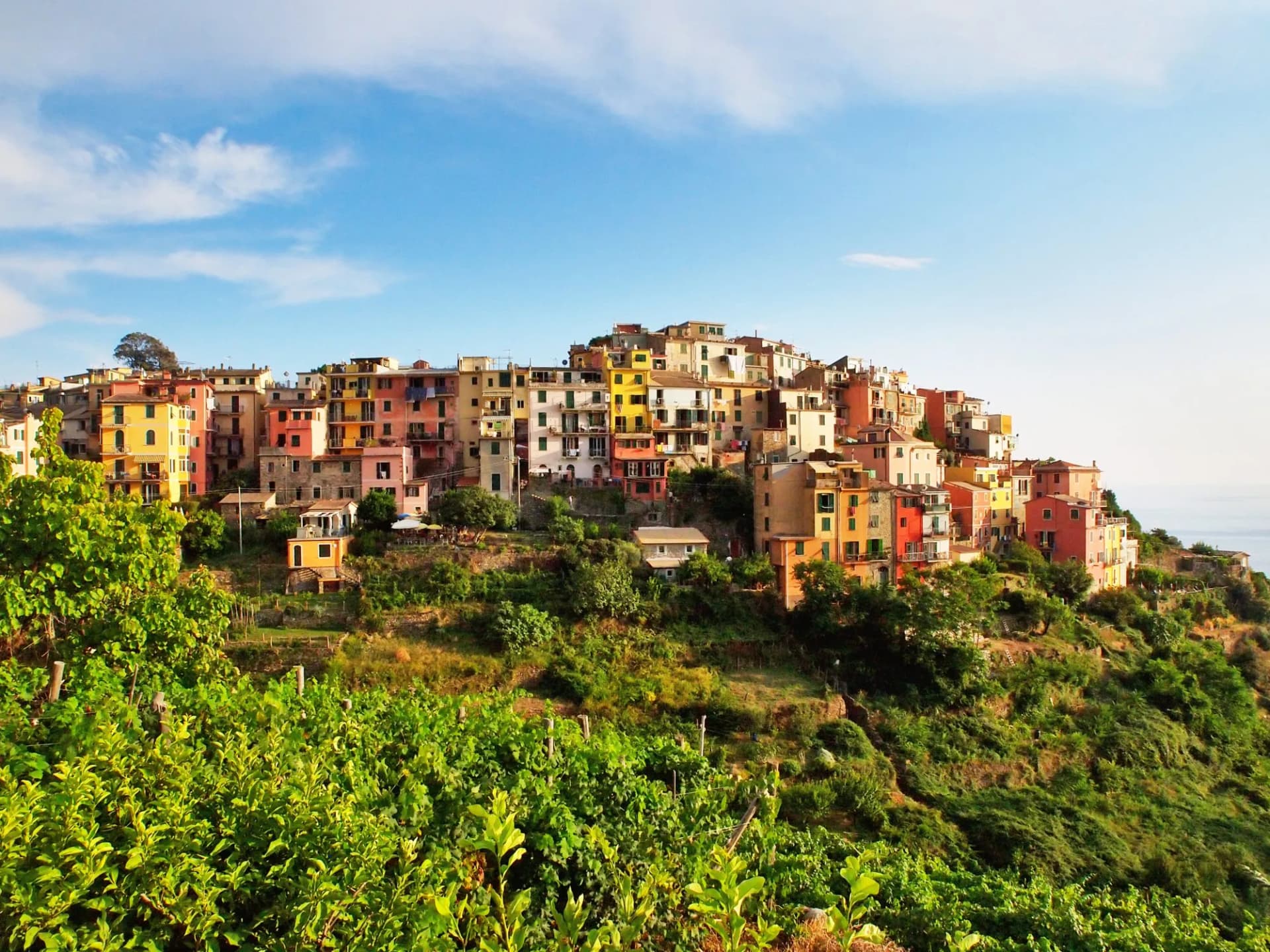 Campiglia Tramonti - Cinque Terre: typical centuries-old seaside village on the rugged Italian Riviera coastline