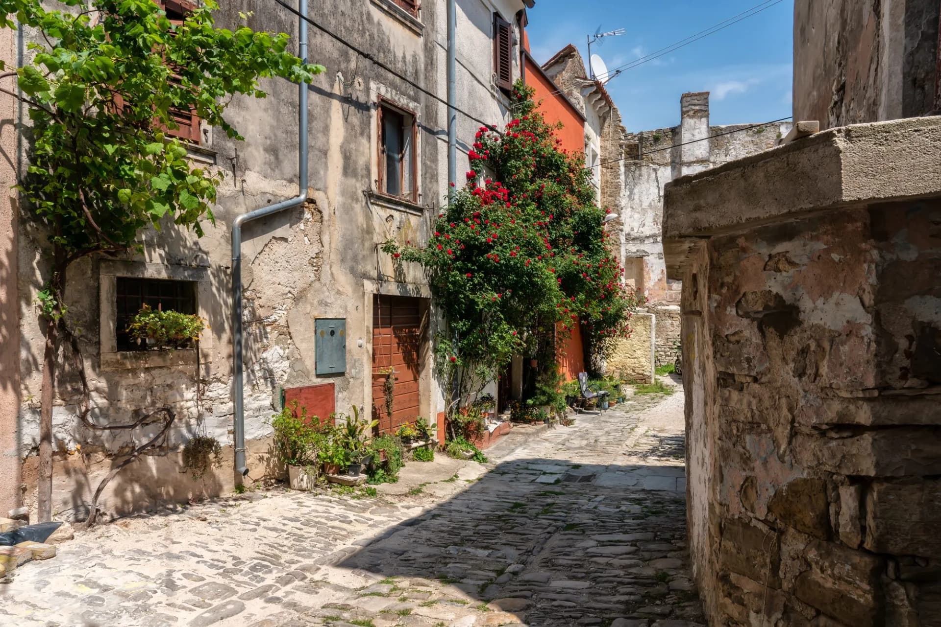 A narrow streets of the picturesque village Buje, Istria, Croatia