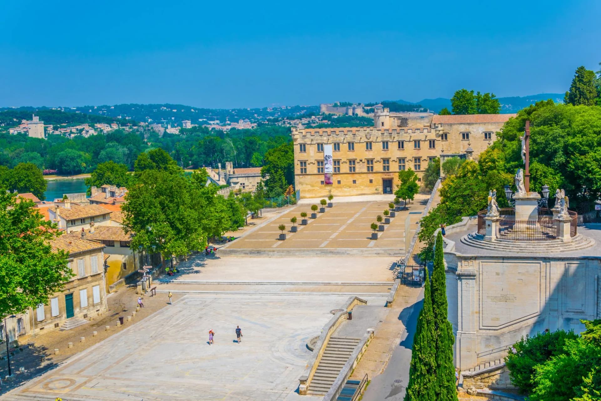 Musée du Petit Palais à Avignon dans le Vaucluse à l' automne , France