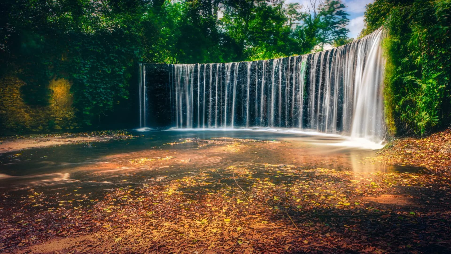 waterfall della Mola Isola Farnese Italy