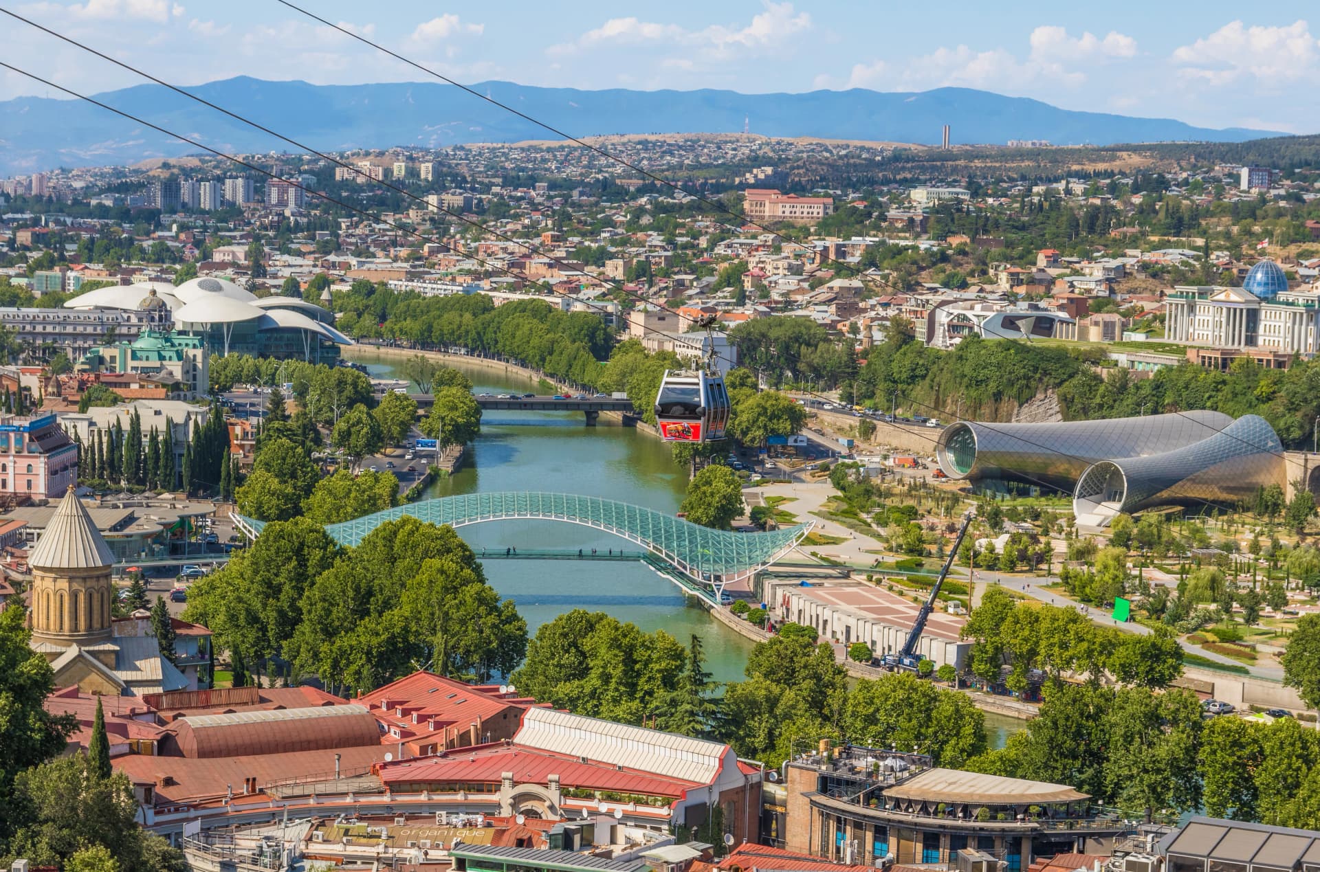Tbilis, Georgia - modern and historical at the same time, the georgian capital is a city which displays a great amount of beauties and interesting spots. Here in particular a view of the Old Town