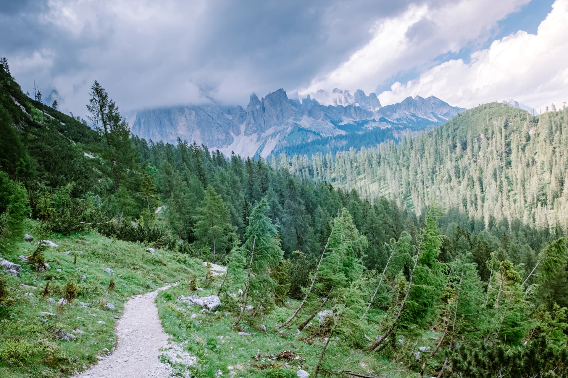 hiking in the Italian Dolomites,Beautiful Lake Sorapis Lago di Sorapis in Dolomites, popular travel destination in Italy. Europe