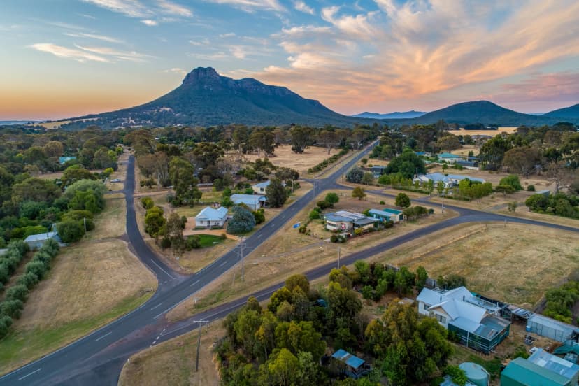 Dunkeld and Mount Sturgeon at sunset